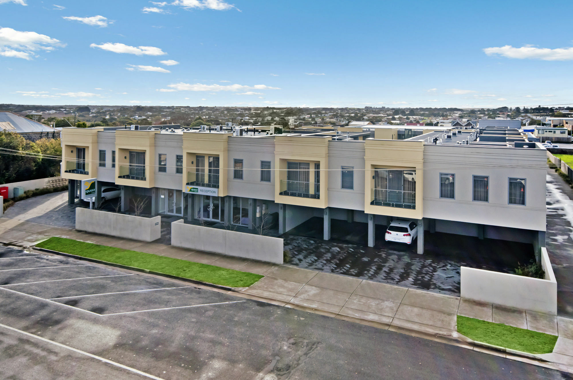 Quest Portland Aparthotel Exterior foto